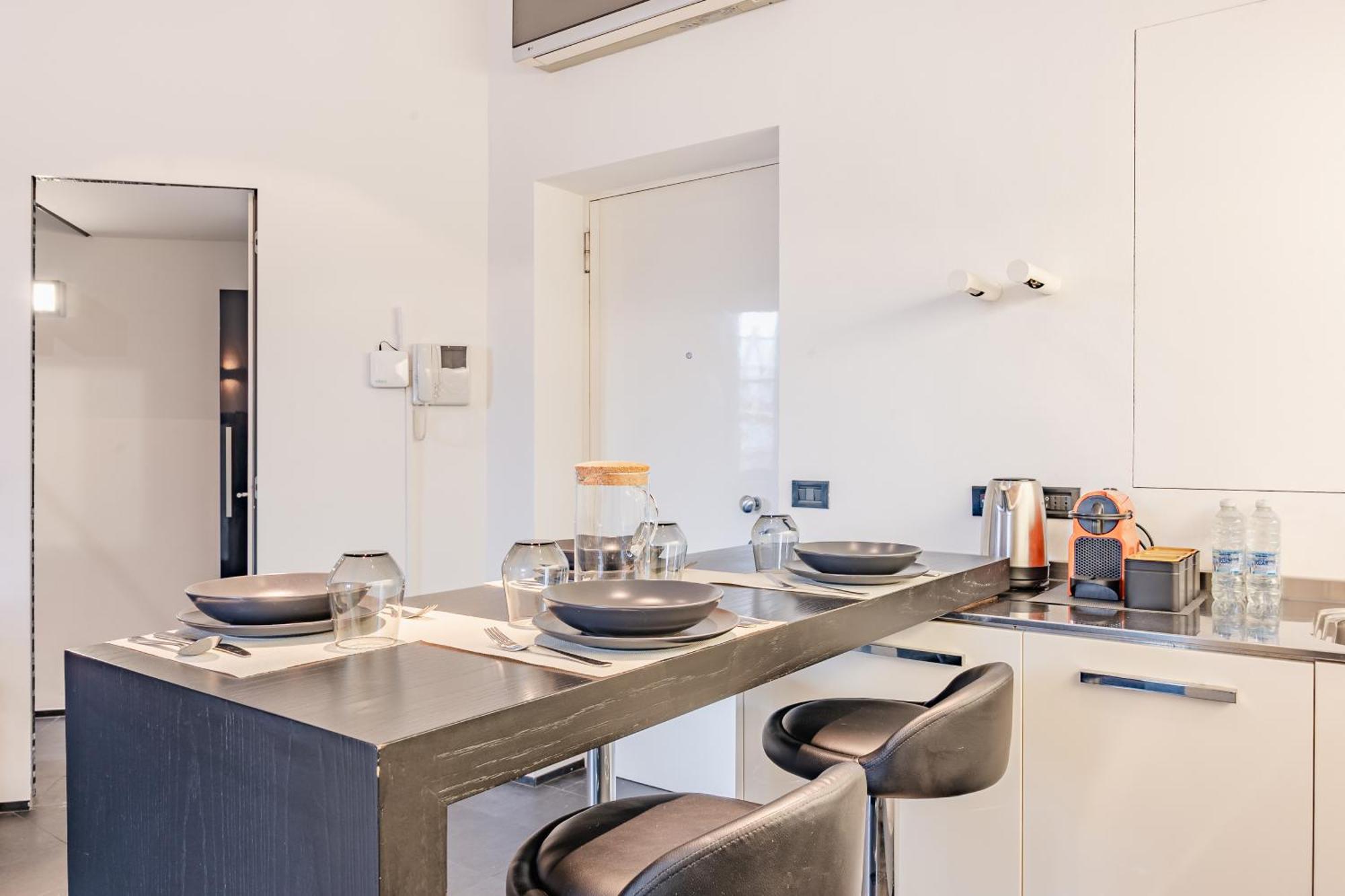 Exclusive Led House Corso Milan