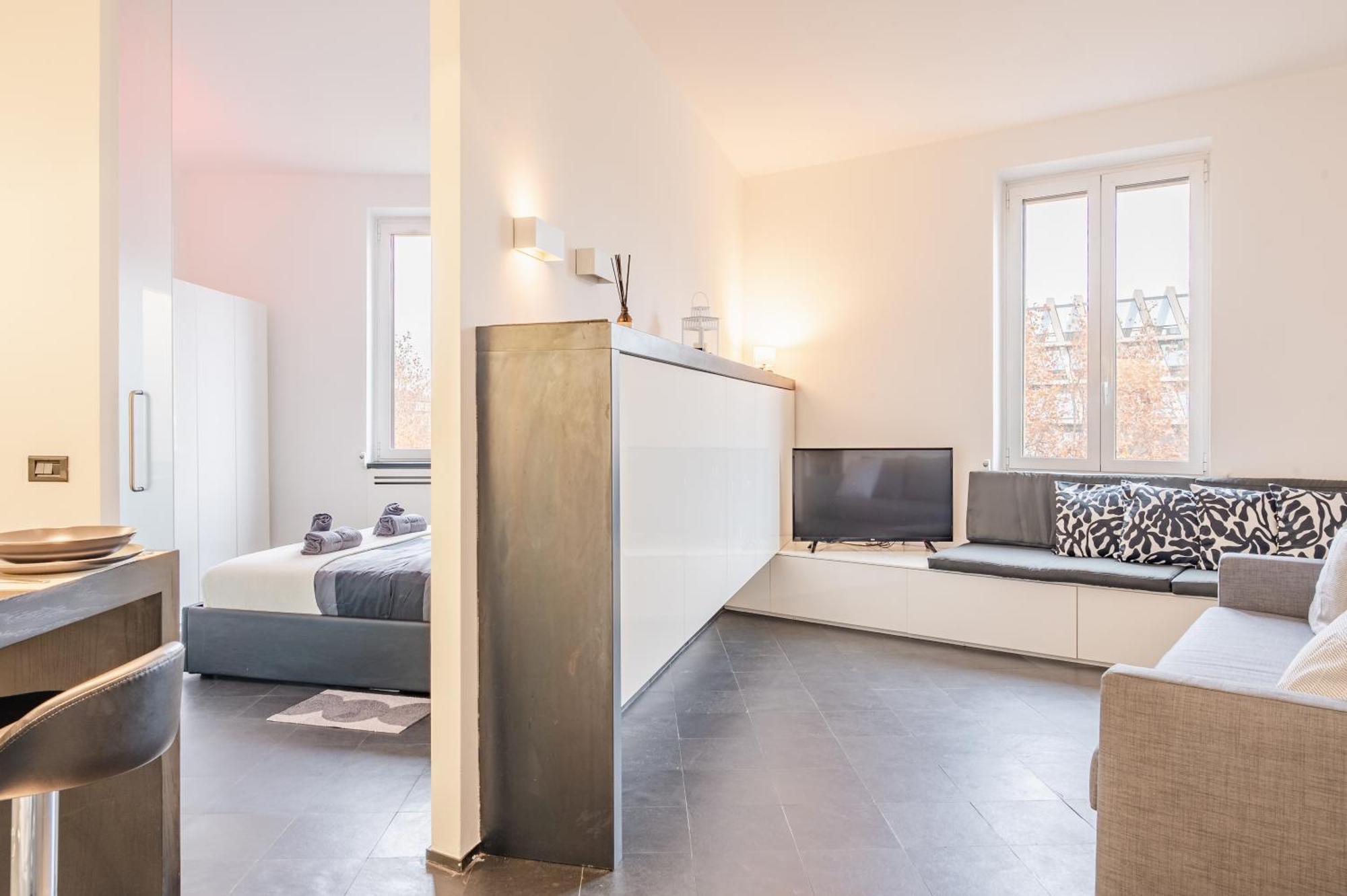 Exclusive Led House Corso * Milan